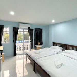 Dreibettzimmer
